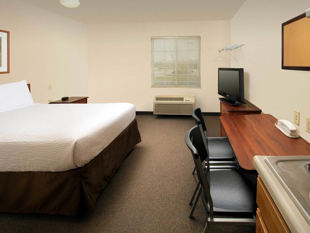 Woodspring Suites Washington Dc Andrews Afb Camp Springs Exterior photo